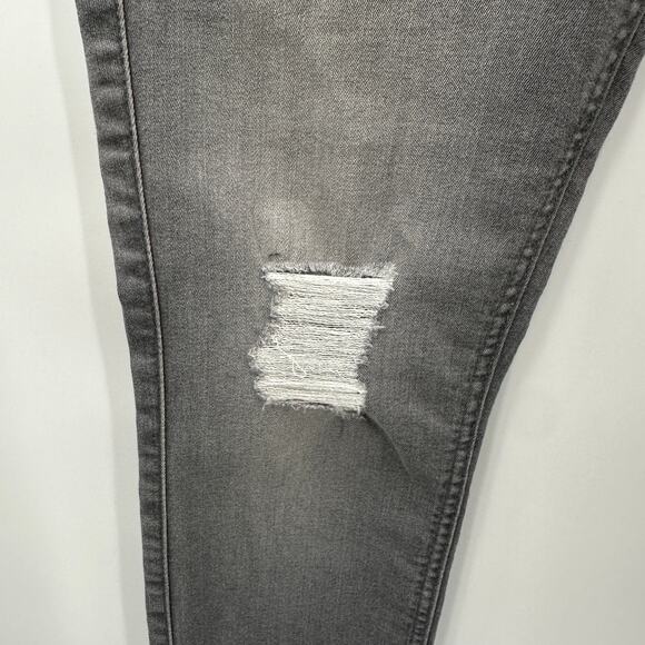 7 FOR ALL MANKIND NWT B(air) Skinny Distressed Jeans in Chrysler Grey // 27 - Picture 4 of 9